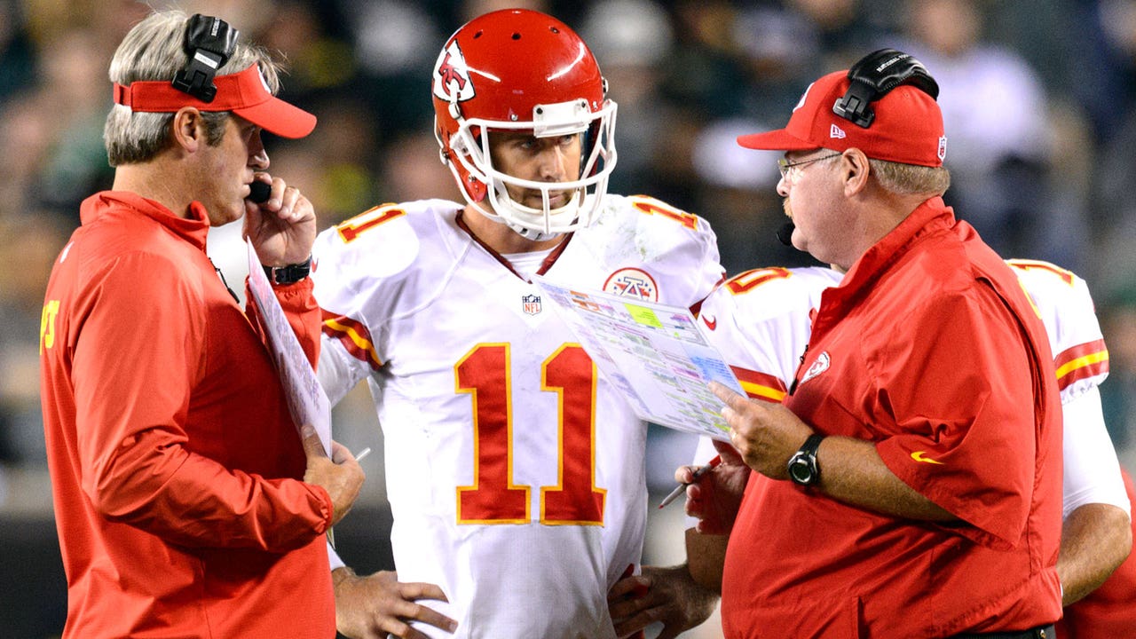 Chiefs head toward July with stable coaching staff, QB